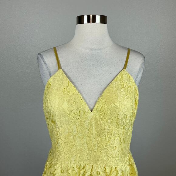 Colorful Yellow Lace Evening Gown Size 10 LAUNDRY Sleeveless Tiered Skirt Formal - Picture 7 of 13
